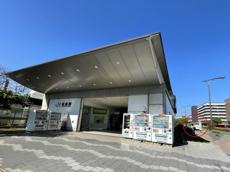 JR桜島駅から見る無料シャトルバス乗場