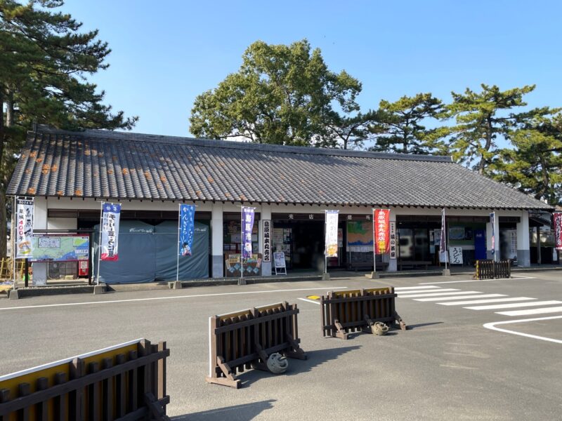 島原城本丸売店・休憩所